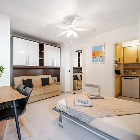 Le Cap Sud Calme Avec Piscine - Proche - Wifi - Garavan Apartment